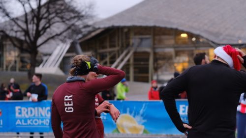 CD5C147C-1AA7-4874-AB65-96244F62F3EC 4 5005 c