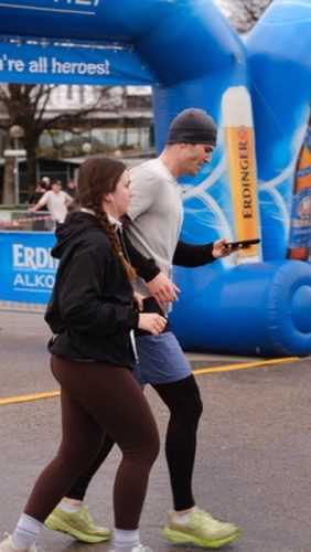 CDEE8A1C-BDE0-44E7-AFA4-E865D2D4B163 4 5005 c