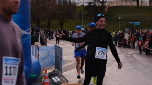 CFC22F1E-73EB-4DE2-8E8C-58B5CF0BB453 4 5005 c