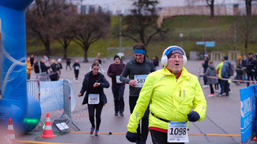 D156A2D2-31DD-4F63-A814-CD08313742D5 4 5005 c