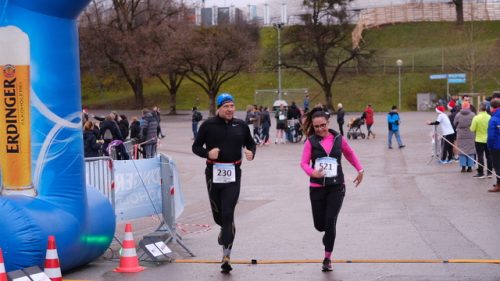 D19DE9A6-6604-48D7-ADF2-372FF729D84C 4 5005 c