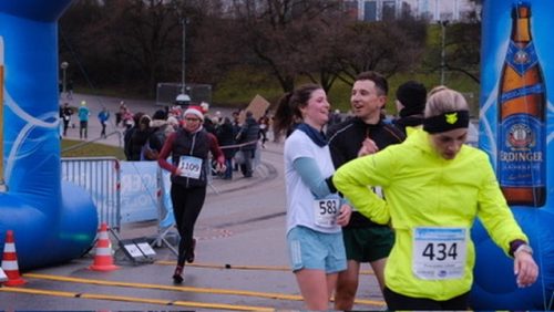 D70DF6EF-11DC-4E8D-AD08-A99FB73ED1EA 4 5005 c