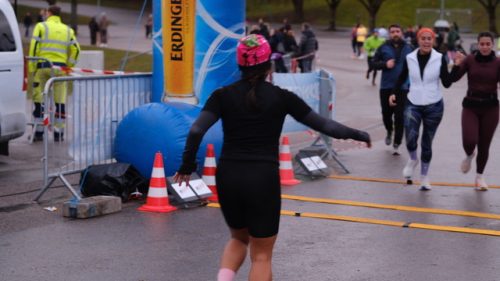 D82DC924-A859-4610-BCBC-5E3952C2B2C6 4 5005 c