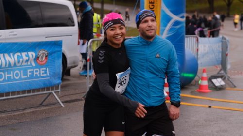 DA18CFDC-F516-42B9-AD32-722D386FB6FC 4 5005 c