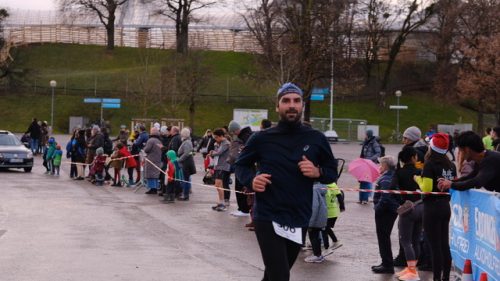 DAD0709B-01B3-48C4-8323-756534664D47 4 5005 c