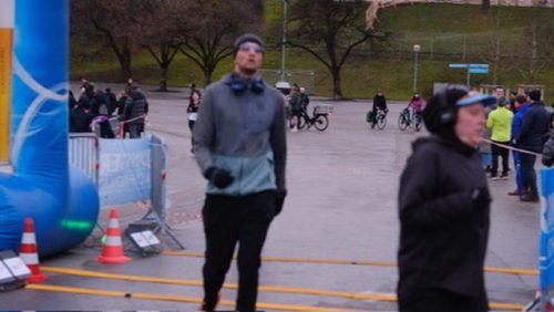 E29F9C0A-D73B-49B3-9D38-BDA884D808F5 4 5005 c