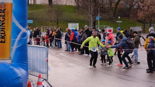 E37DA78E-D024-4E45-8671-8314677B2A36 4 5005 c