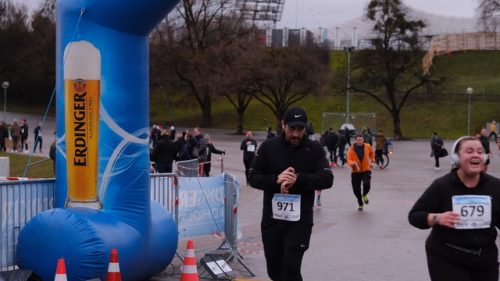 EC16DA31-BC12-435A-B160-4A5A95024C8C 4 5005 c