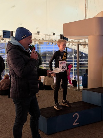 ECEDF859-43F4-4A98-96DF-7B23B70384DB 4 5005 c