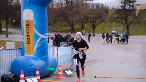 F004B931-640F-41E4-B0B9-3BC611E723DD 4 5005 c