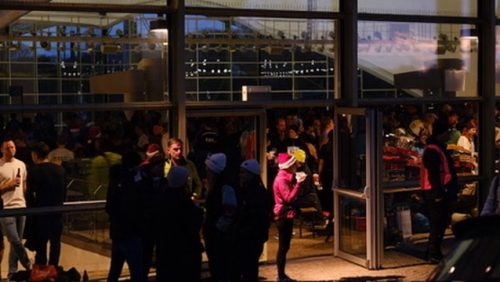 F206C4B7-99E9-4A1B-8BA8-0A508DBD728B 4 5005 c