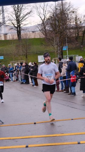 FC8C034E-344D-49E6-AC97-97511D0D37E0 4 5005 c