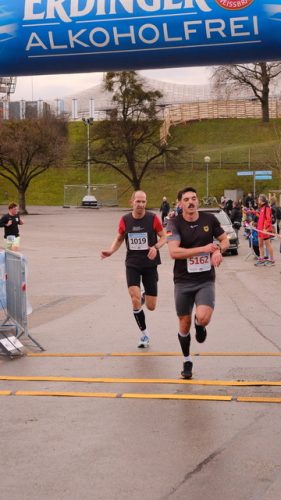 032C5D46-B7D7-49A1-A6AC-B905345EB919 4 5005 c