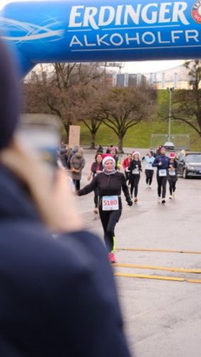 05892320-FB83-40E3-9AE3-964EBAEE40F8 4 5005 c