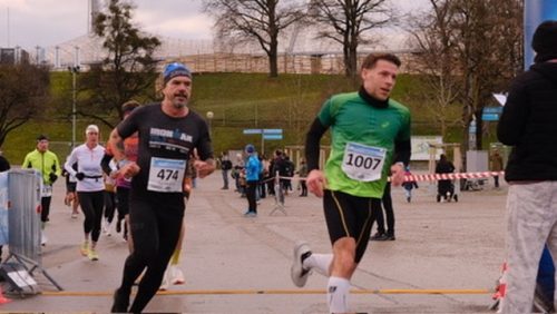 0623456B-A65D-481B-A52E-9480E1F33B20 4 5005 c