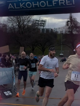 0E673029-8F27-471A-9799-D9BDA6B927D2 4 5005 c