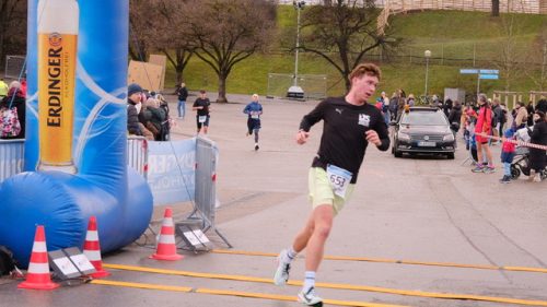 0EB86207-CBEC-4FA1-9C11-BFCF9274AC66 4 5005 c