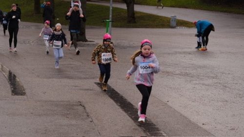 0F5E8C19-A121-4289-A0FC-77D247437861 4 5005 c