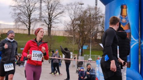 11754D3D-D3F7-4410-813E-1585D05974CF 4 5005 c