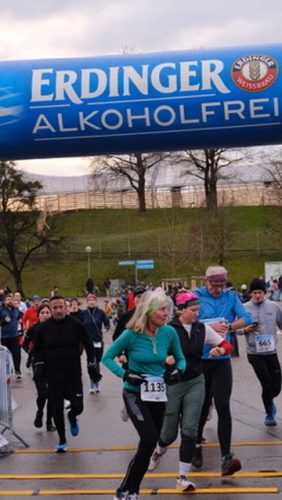 127E439B-4E5C-4751-8816-7A950A3F5E40 4 5005 c