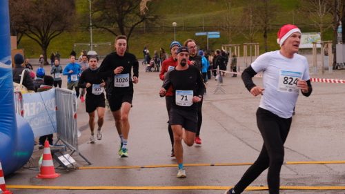 12B83441-0E2A-4E74-895D-F557E794F76C 4 5005 c