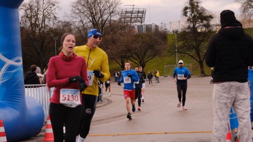 170F4E18-A4CD-4253-803E-3DDFBD743720 4 5005 c