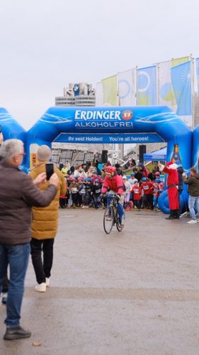 1BAC1E73-BB5A-4DEF-B29B-C49FCAB7EFE3 4 5005 c