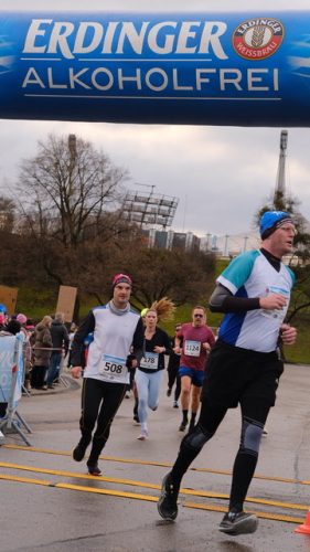 1EEEFAD7-540C-441B-AB0F-422EE9F6DF1D 4 5005 c