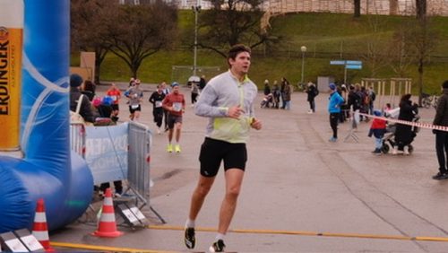 24892BAB-0730-4738-B82E-8106BF65D81C 4 5005 c