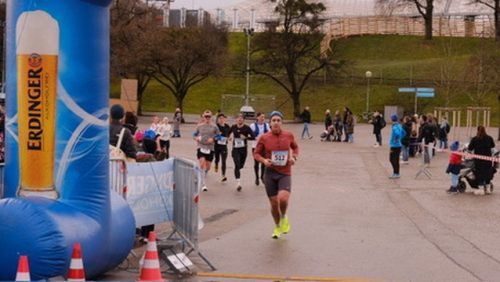 25AE724E-A8FB-40E4-A27F-857E8F7BE60B 4 5005 c