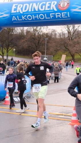 275F3EF3-FB1F-4E2D-B5E0-E8937EC02E9A 4 5005 c