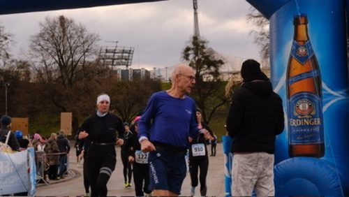 27ED89F8-2C1D-459A-8FCC-FAF5EEC7DA89 4 5005 c