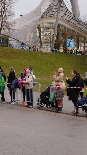 2DA970B2-83BE-48E9-BDAF-8D6651D58492 4 5005 c