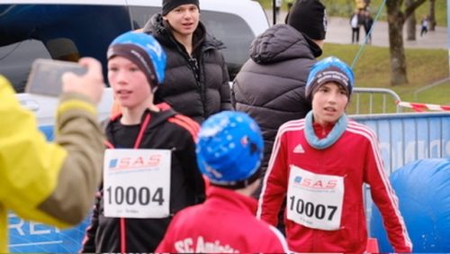 2E5AB1BA-F316-457B-9750-09A73BEA987A 4 5005 c