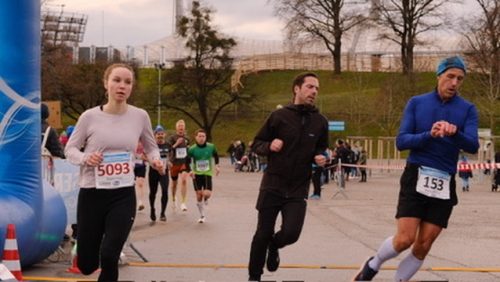 34D0F058-4164-42F1-BFA3-14DF6C97BE5F 4 5005 c