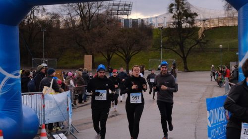 393BD543-16B4-4DF9-84C8-D6CA68EEEB37 4 5005 c