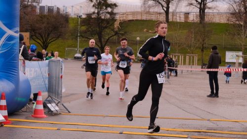 3968D8D8-9793-470B-9E83-AE7EAB6AAA71 4 5005 c