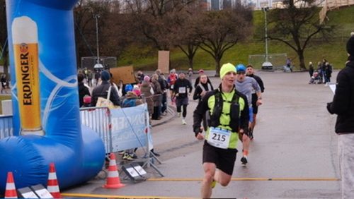 3B3028A3-54EC-4768-9C44-0C57D20FEC6F 4 5005 c