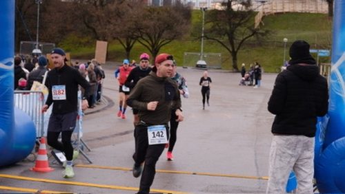 3D929C1A-576D-43A8-9CAE-B3FD4AAC5AE1 4 5005 c