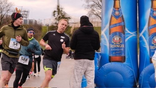 4217D630-2136-402F-84EF-4E107CDDF655 4 5005 c