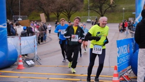 42DABD7E-0FC5-4617-B403-FF875370B551 4 5005 c