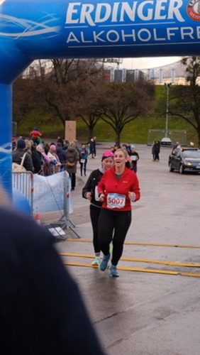 437FE19C-9572-4033-A649-D07A648CC3EB 4 5005 c