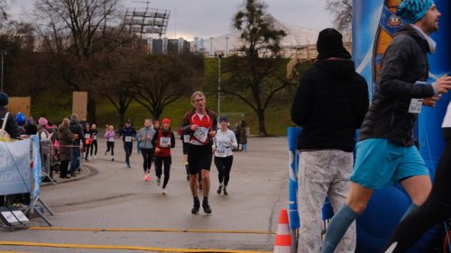 4444E6C9-F8DE-4BA4-BA8F-46235BB746B1 4 5005 c