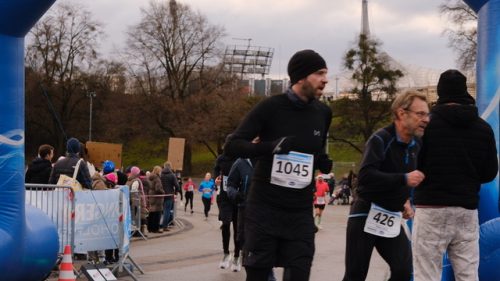 44A34728-CB46-44D6-AD4F-7DF56A66A36C 4 5005 c