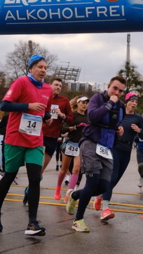 45F80355-8A4B-47FC-82F2-D44A7E7CDACA 4 5005 c