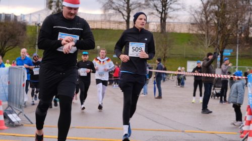 5122FA6A-E78A-4B9C-AB8E-DBB1BB109E4C 4 5005 c