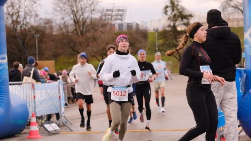 548BE6E8-1B2F-4275-B51F-05B89D1B25D7 4 5005 c