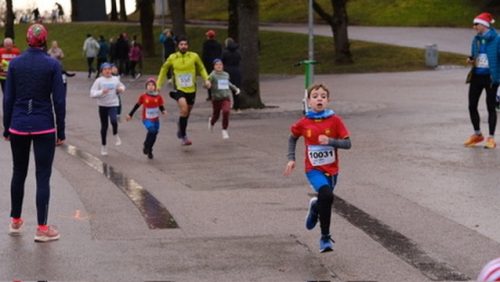 5636A531-AE6B-4E14-A107-3131BB5A2632 4 5005 c