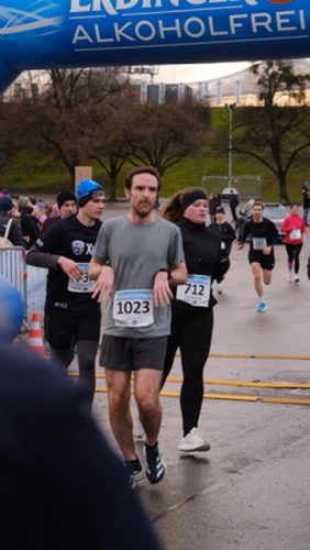 5A09621F-63D6-4C6B-8636-A64B0703BD2A 4 5005 c