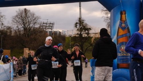 62C1E052-20B8-4AE7-A03F-4AFD71467DDC 4 5005 c